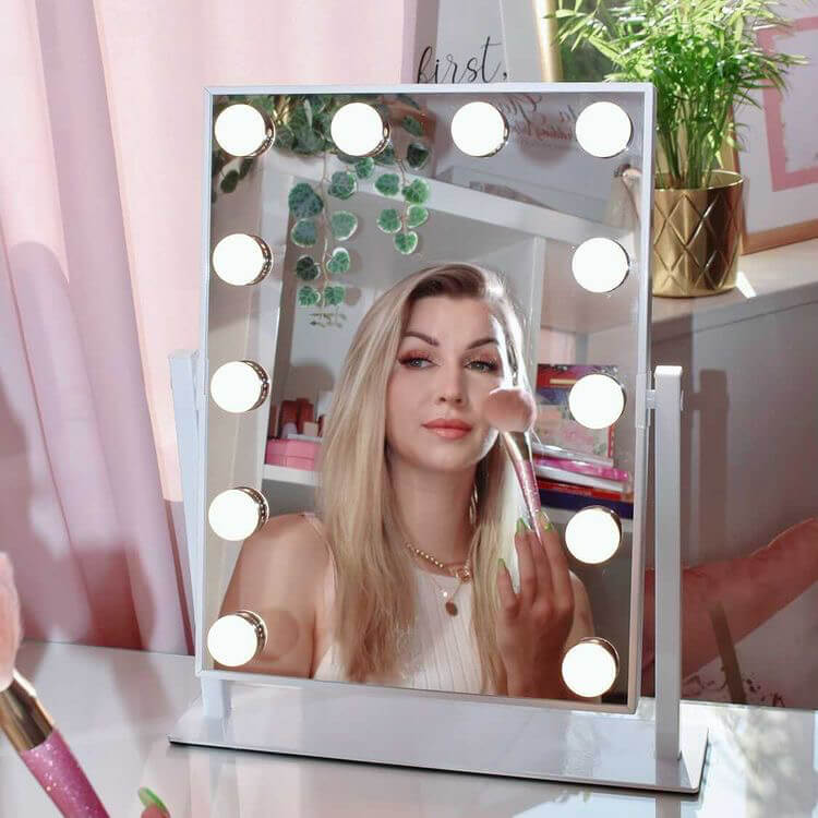 LED Vanity Mirror with Customizable Lighting - 30x40cm